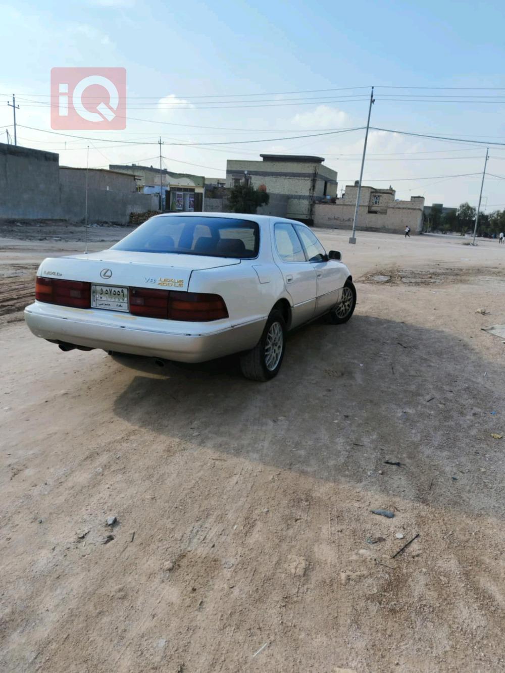 Lexus LS